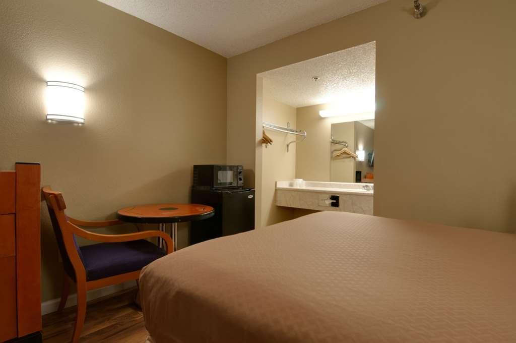 Vagabond Inn Bakersfield South Habitación foto